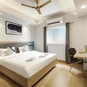 https://flxho-cyber-one-and-banquet-cyber-city.top-gurgaonhotels.com